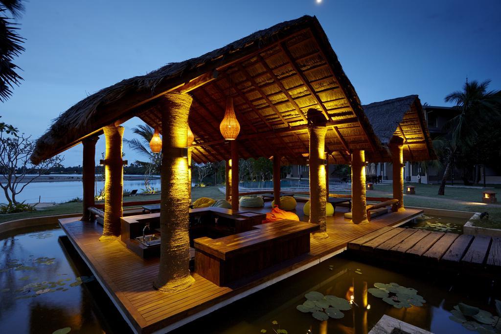 Amaranthe Bay Resort & Spa Triquinimale Exterior foto